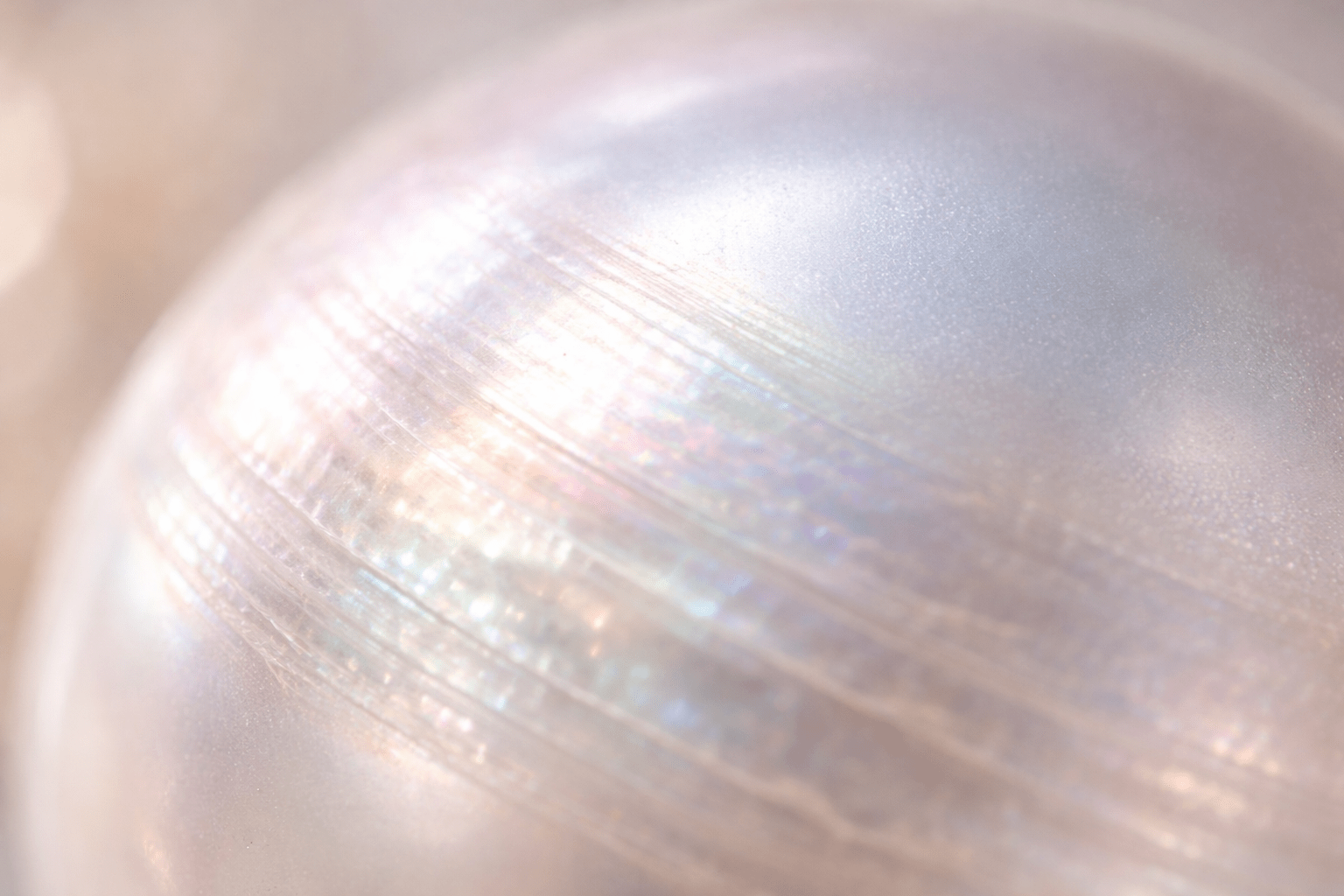 pearlsonly-blog-96-image-1-pearl - Warum das Reinigen von Perlen ohne Beschädigung anderes Denken erfordert - Perlen Schmuck - pearlsonly