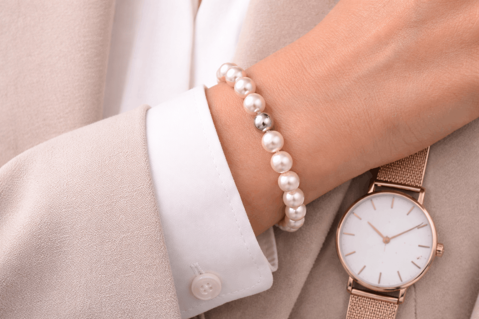 pearlsonly-blog-108-image-8-pearl - Styling deines silbernen Perlenarmbands - Perlen-Schmuck - pearlsonly