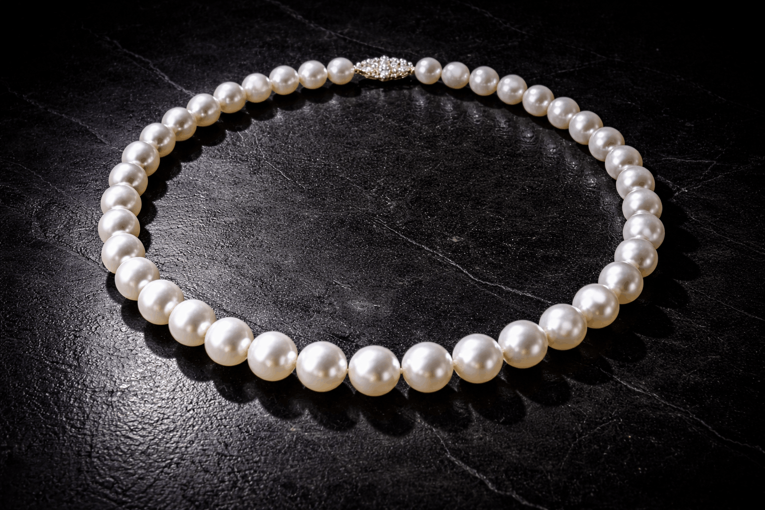 02. Form: Wo Akoya-Perlen klar gewinnen